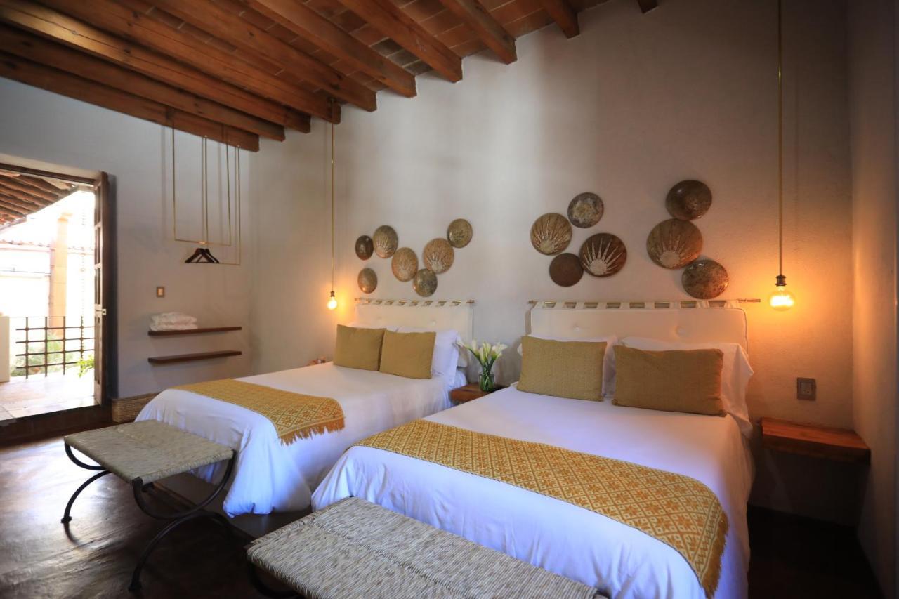 Hotel La Dorada Town view Valle de Bravo Exterior foto