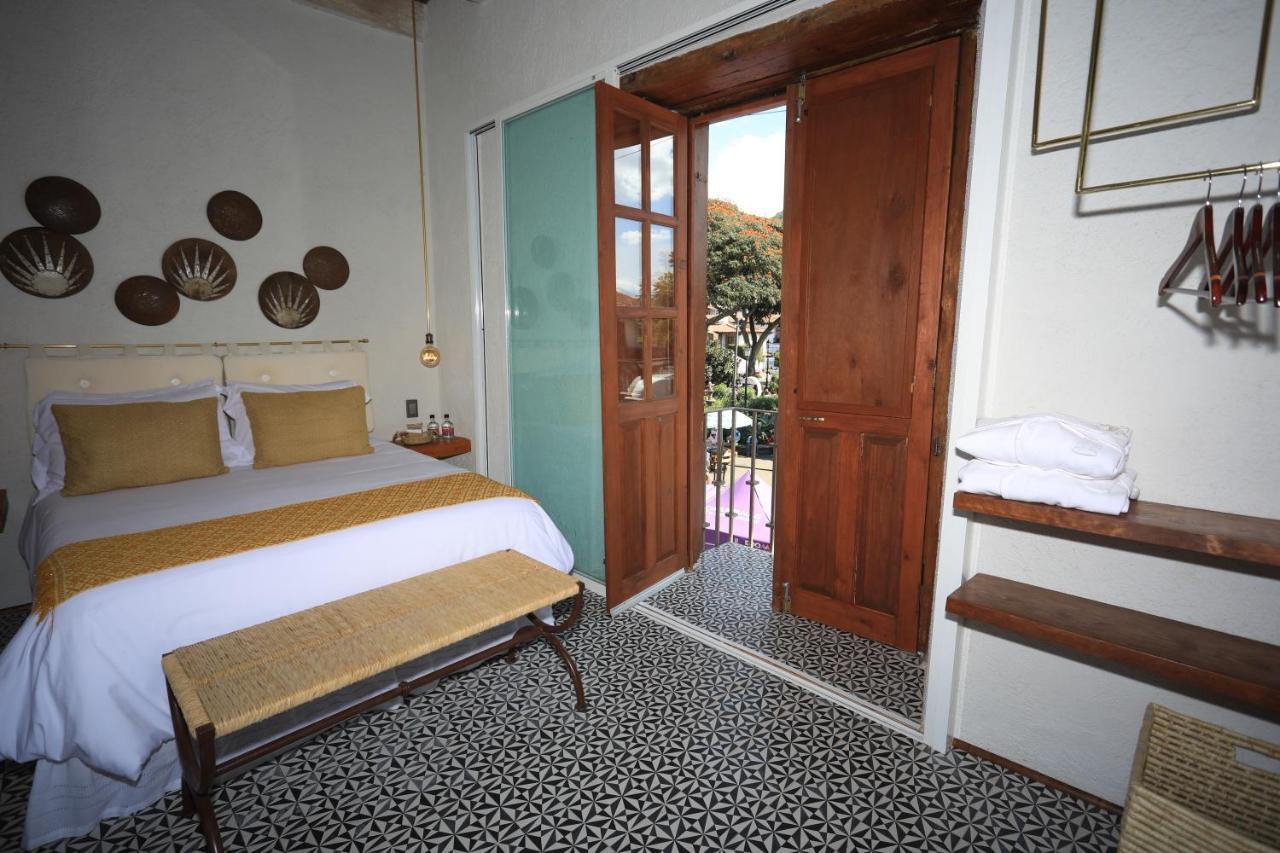 Hotel La Dorada Town view Valle de Bravo Exterior foto